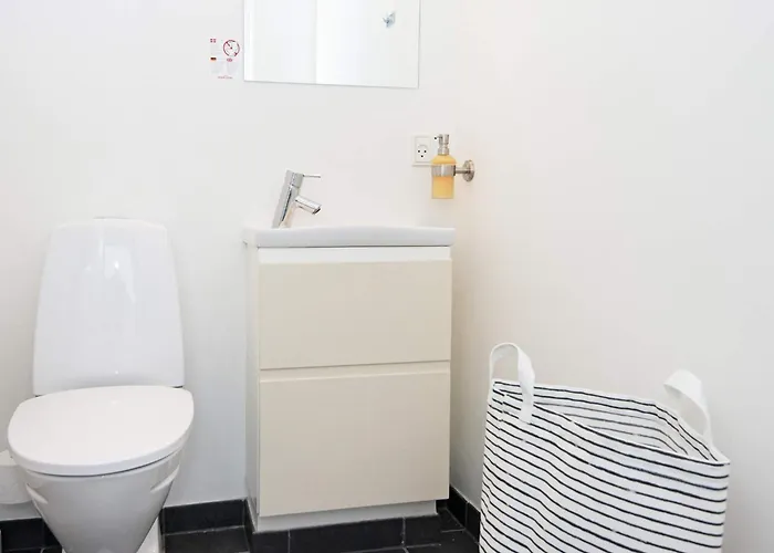 Bright Seaside In Nyaraló *